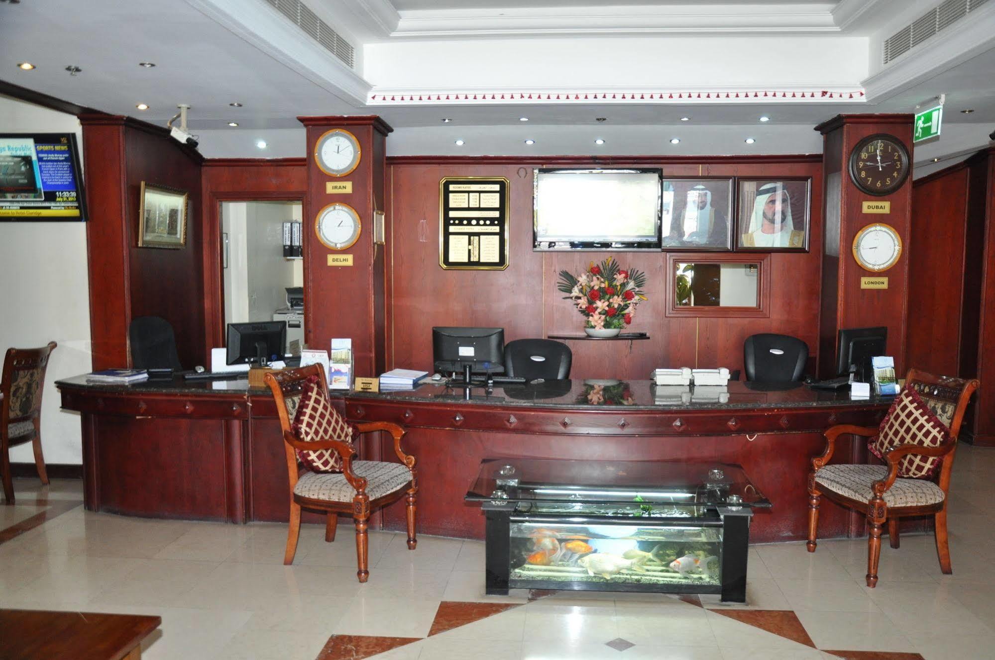 โรงแรมแคลริดจ์ ดูไบ ภายนอก รูปภาพ